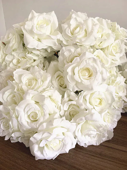Bouquet de 7 Roses Artificielles Blanches